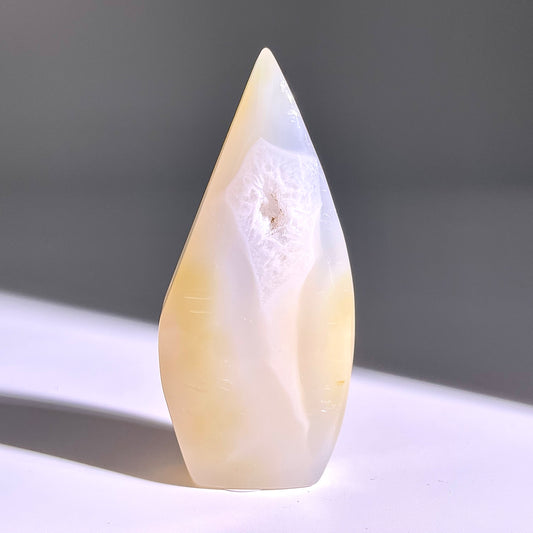 B346◇１点物◇瑪瑙 トーチ◇69×32×14mm◇天然石・鉱物・パワーストーン