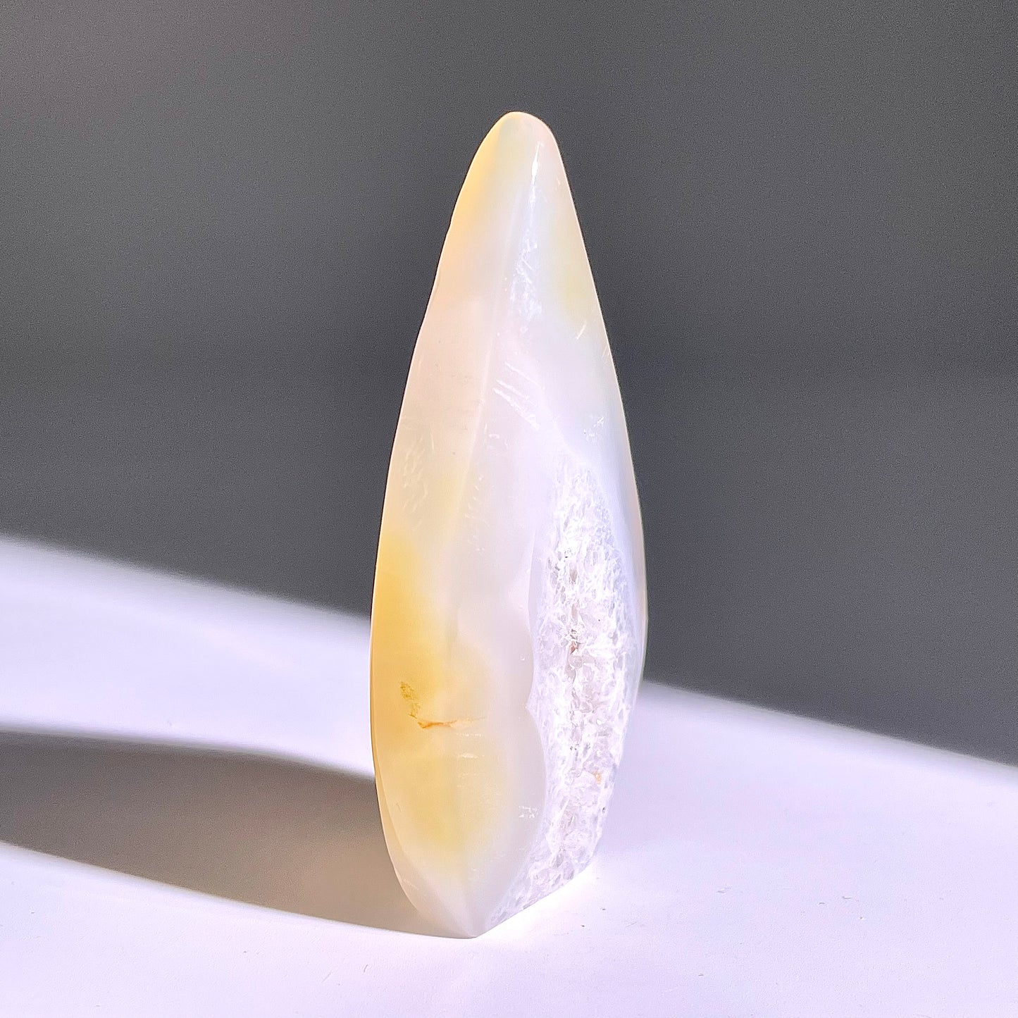 B346◇１点物◇瑪瑙 トーチ◇69×32×14mm◇天然石・鉱物・パワーストーン