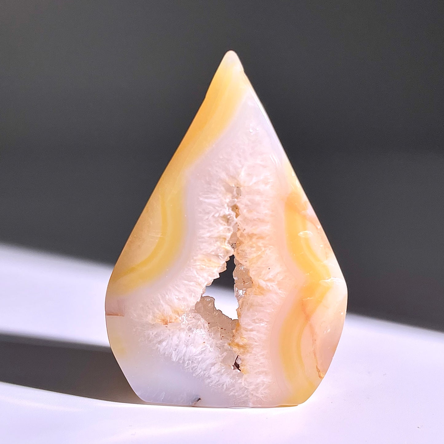 B348◇１点物◇瑪瑙 トーチ◇66×44×13mm◇天然石・鉱物・パワーストーン