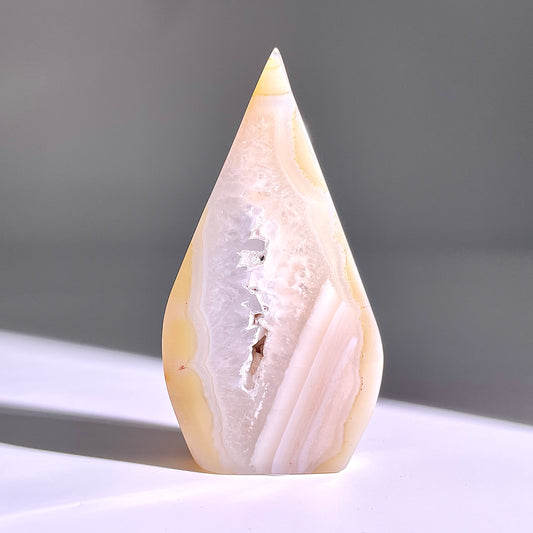 B349◇１点物◇瑪瑙 トーチ◇88×46×13mm◇天然石・鉱物・パワーストーン