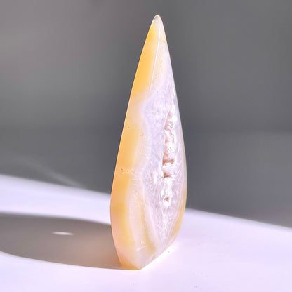 B349◇１点物◇瑪瑙 トーチ◇88×46×13mm◇天然石・鉱物・パワーストーン