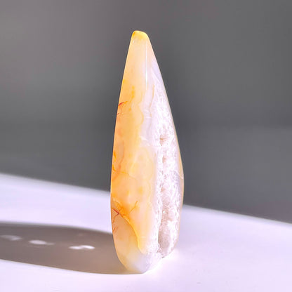 B351◇１点物◇瑪瑙 トーチ◇78×38×14mm◇天然石・鉱物・パワーストーン