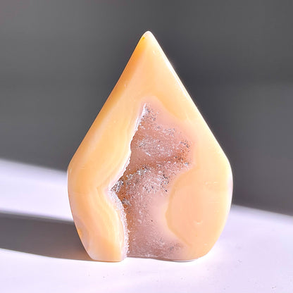 B353◇１点物◇瑪瑙 トーチ◇60×43×12mm◇天然石・鉱物・パワーストーン