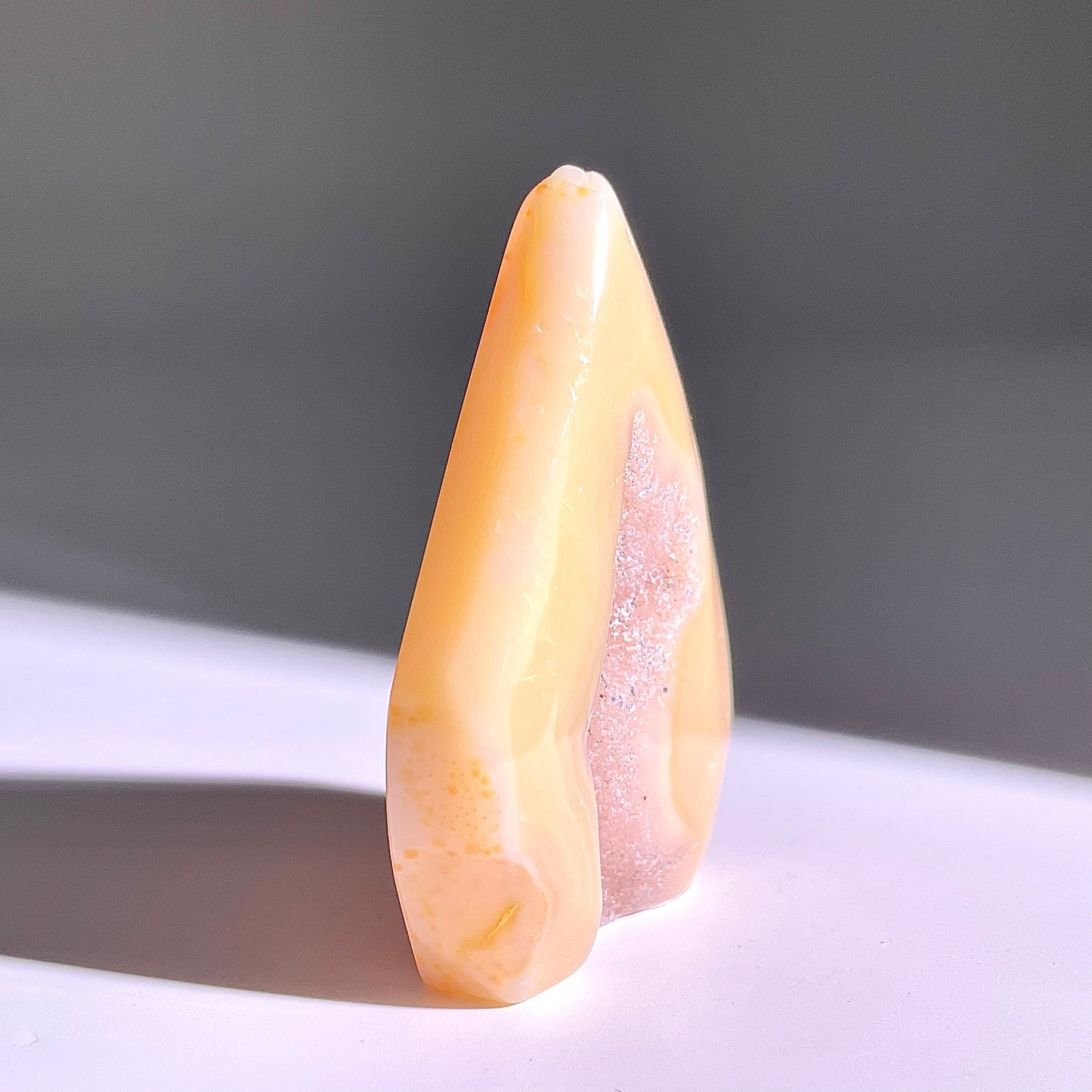 B353◇１点物◇瑪瑙 トーチ◇60×43×12mm◇天然石・鉱物・パワーストーン