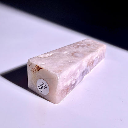 B358◇１点物◇桜瑪瑙 ピラー◇72×23×19mm◇天然石・鉱物・パワーストーン