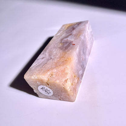 B363◇１点物◇桜瑪瑙 ピラー◇68×26×20mm◇天然石・鉱物・パワーストーン