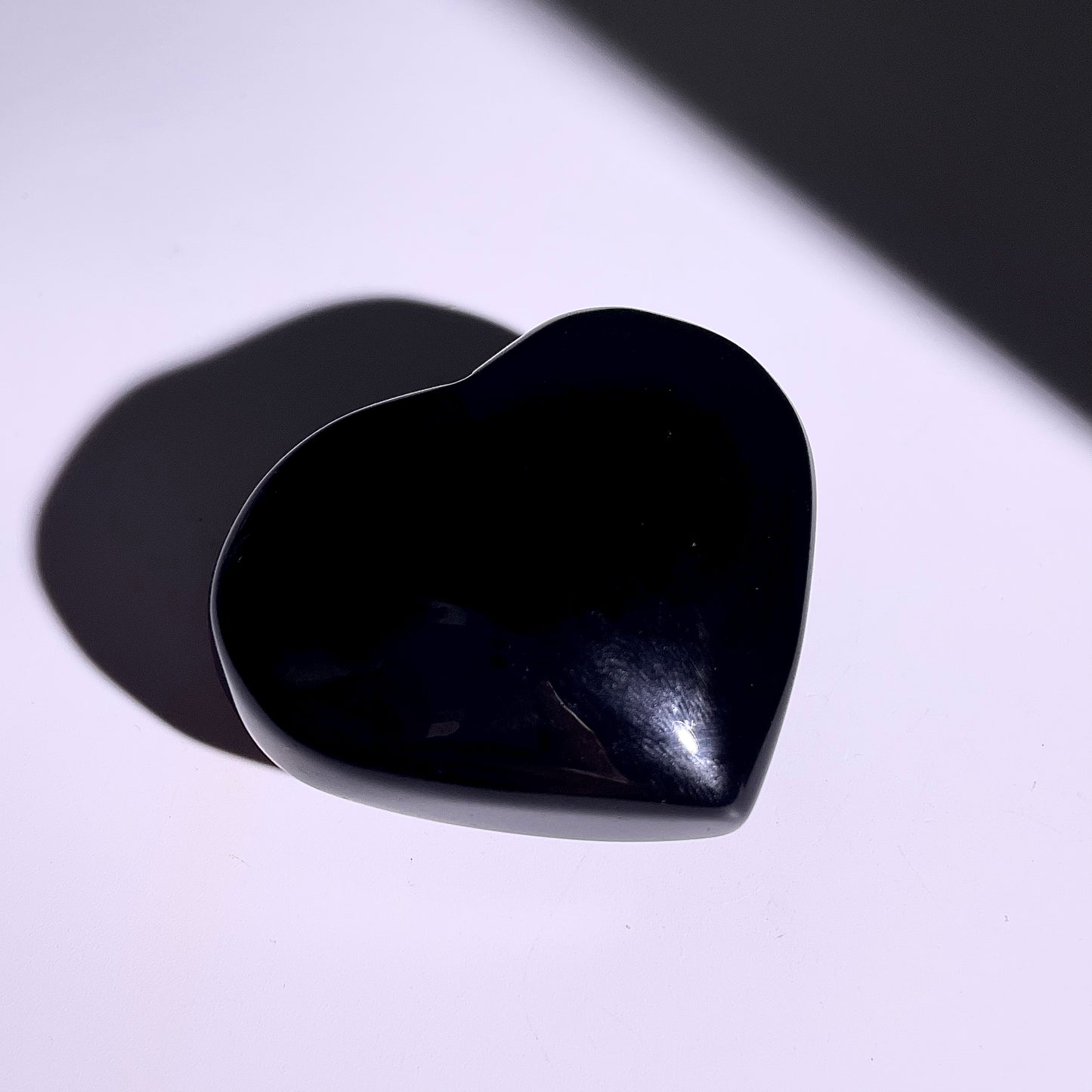 B374◇１点物◇レインボーオブシディアン   ハート◇39×51×25mm◇天然石・鉱物・パワーストーン