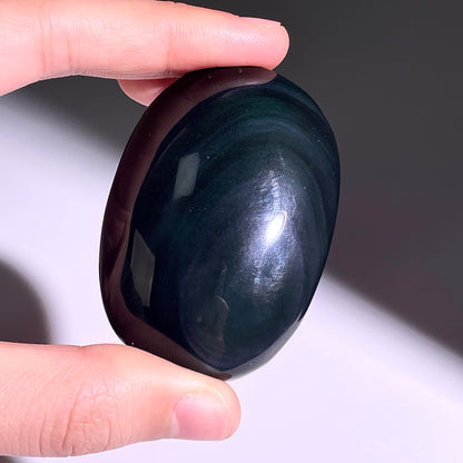 B388◇１点物◇レインボーオブシディアン  パーム◇57×39×18mm◇天然石・鉱物・パワーストーン