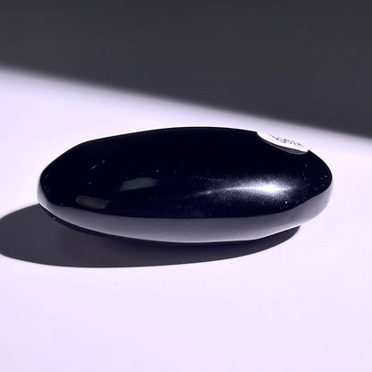 B389◇１点物◇レインボーオブシディアン  パーム◇54×36×19mm◇天然石・鉱物・パワーストーン