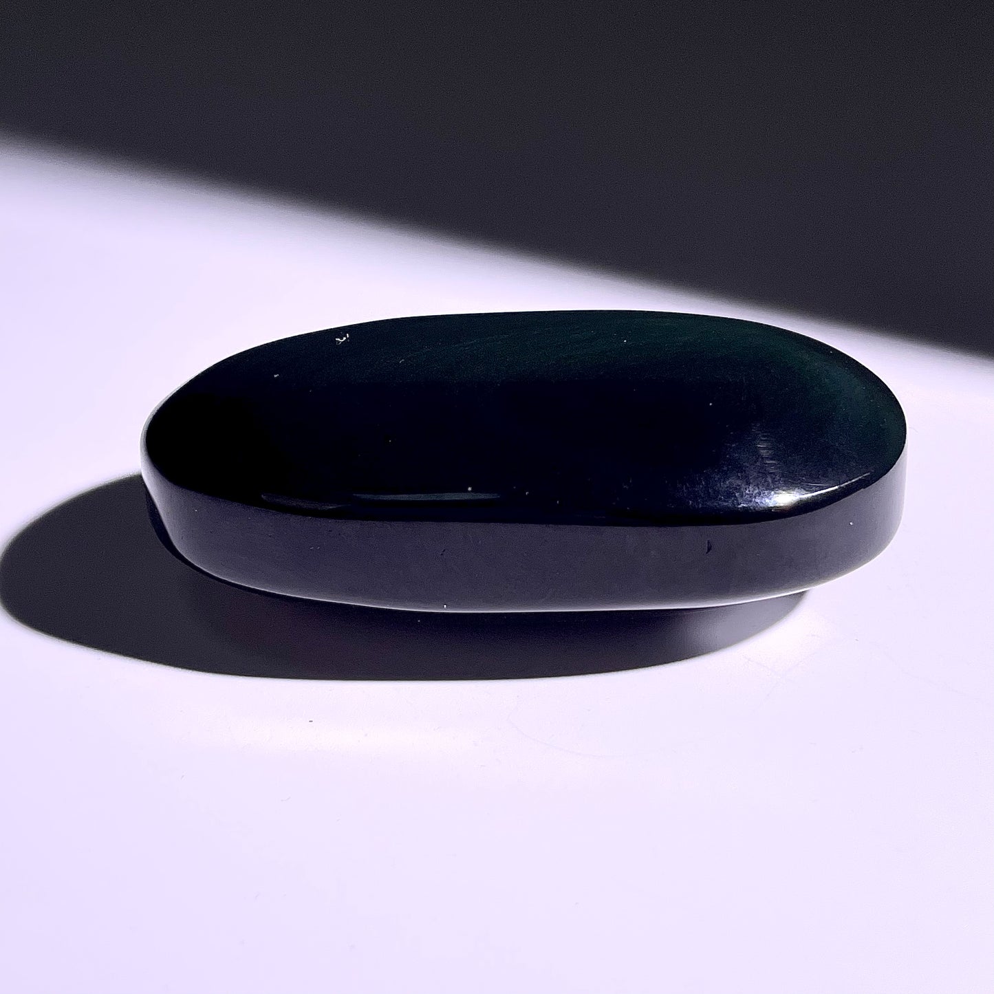 B390◇１点物◇レインボーオブシディアン  パーム◇61×37×21mm◇天然石・鉱物・パワーストーン