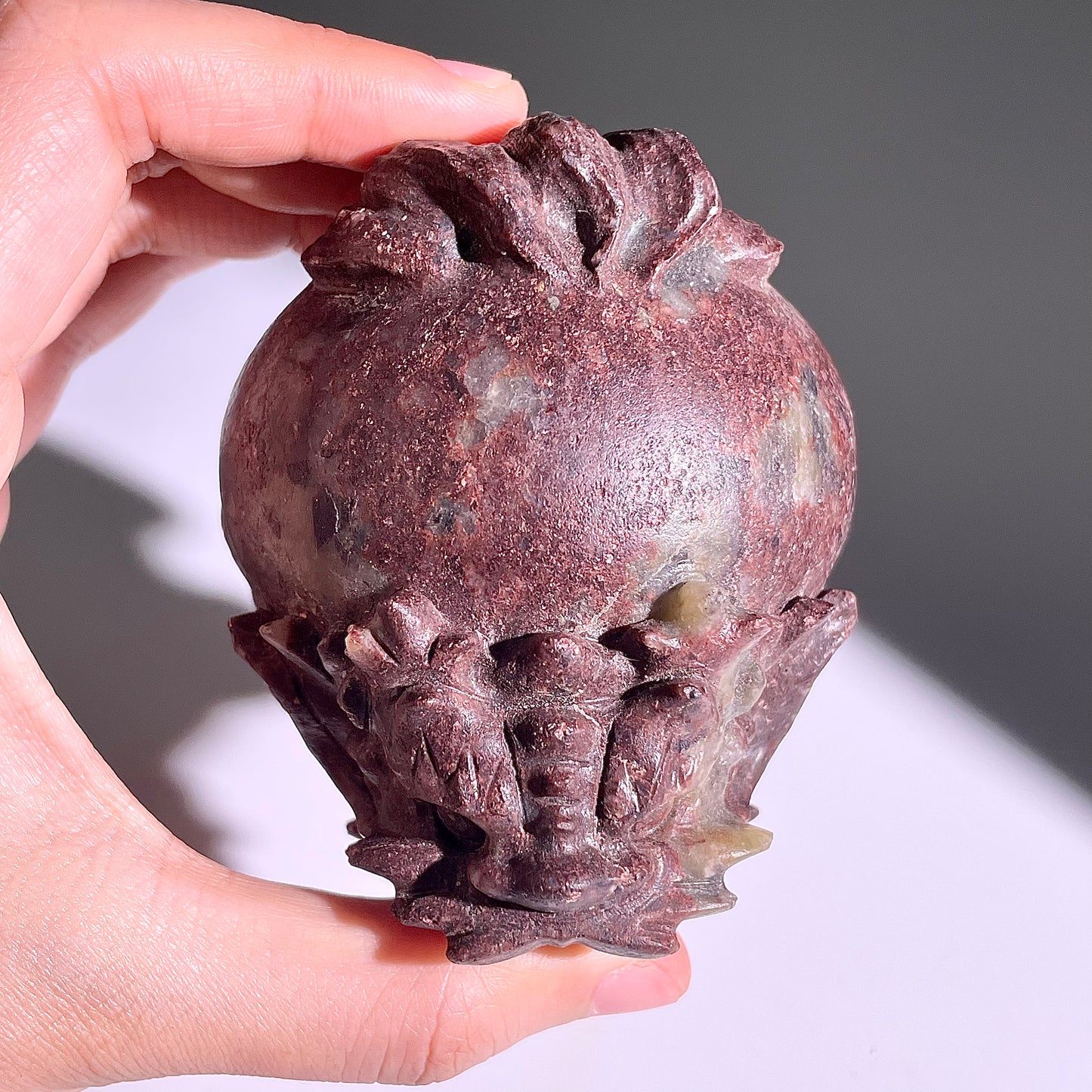 B418◇１点物◇ルビーインゾイサイト  竜亀◇80×70×56mm◇天然石・鉱物・パワーストーン