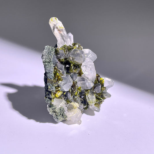 A182◇１点物◇エピドート クラスター◇26×23×15mm◇天然石・鉱物・パワーストーン