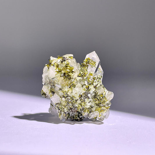 A186◇１点物◇エピドート クラスター◇35×28×40mm◇天然石・鉱物・パワーストーン