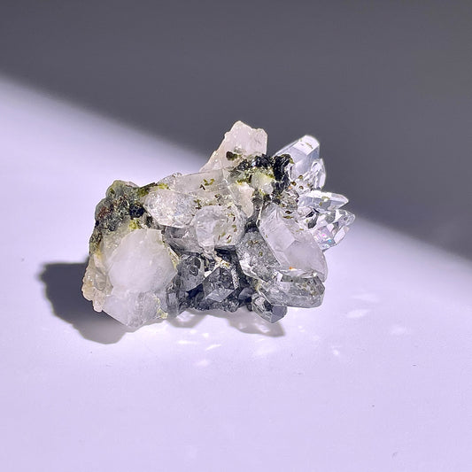 A188◇１点物◇エピドート クラスター◇29×23×18mm◇天然石・鉱物・パワーストーン