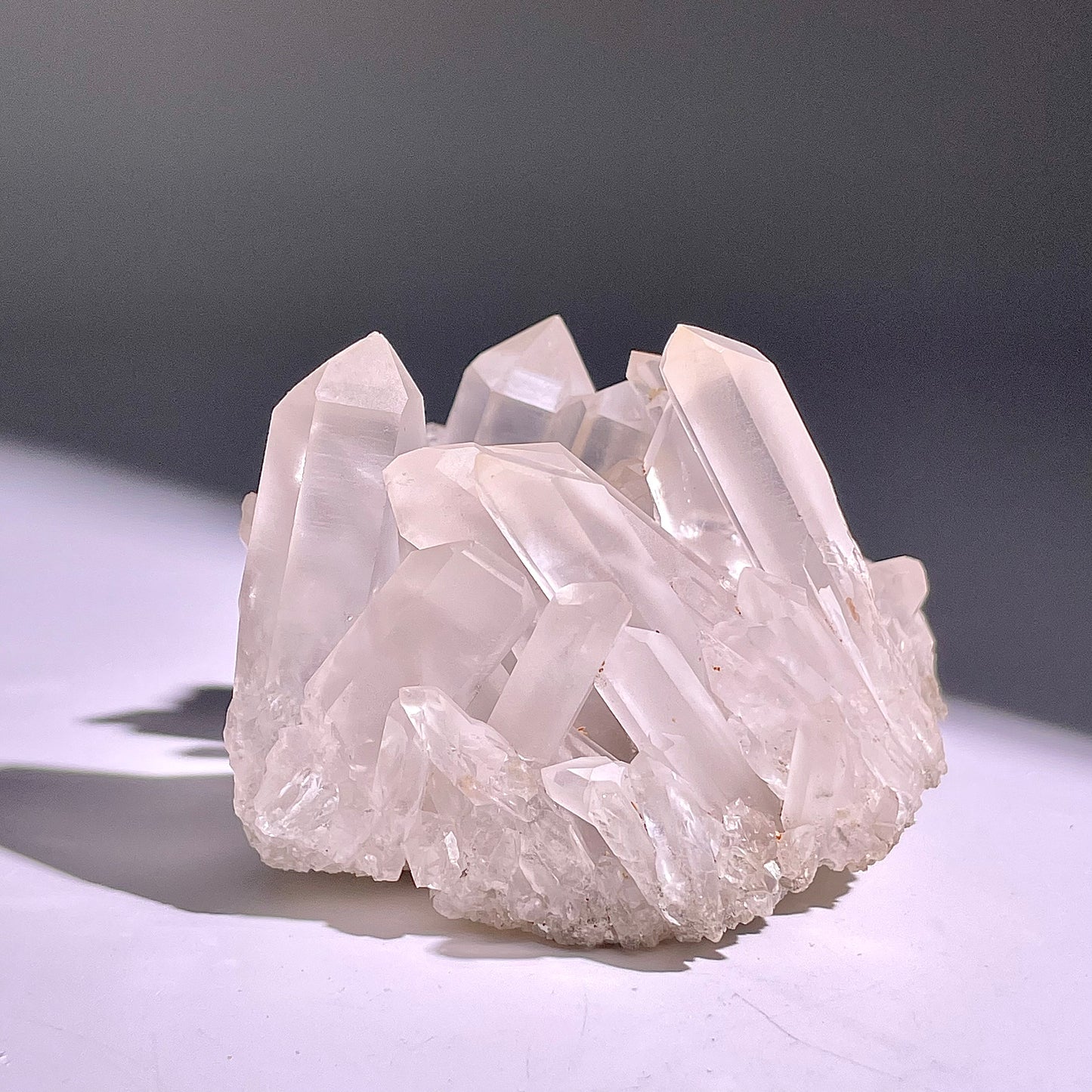 A220◇１点物◇クリスタル クラスター ◇74×62×57mm◇天然石・鉱物・パワーストーン