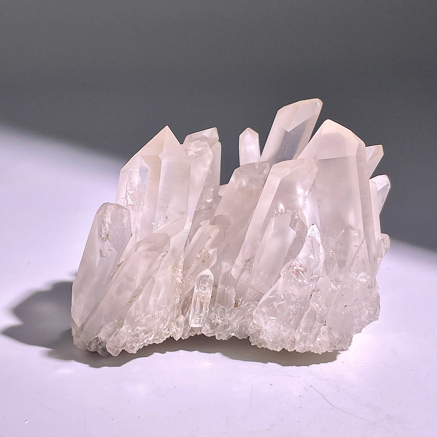 A220◇１点物◇クリスタル クラスター ◇74×62×57mm◇天然石・鉱物・パワーストーン