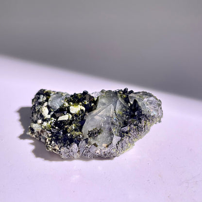 A232◇１点物◇エピドート  クラスター◇42×25×15mm◇天然石・鉱物・パワーストーン