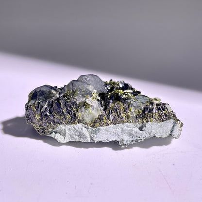 A232◇１点物◇エピドート  クラスター◇42×25×15mm◇天然石・鉱物・パワーストーン