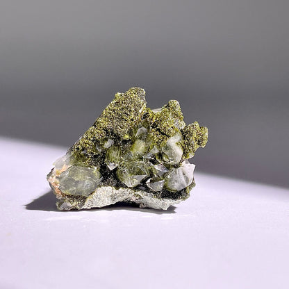 A241◇１点物◇エピドート  クラスター◇31×22×14mm◇天然石・鉱物・パワーストーン