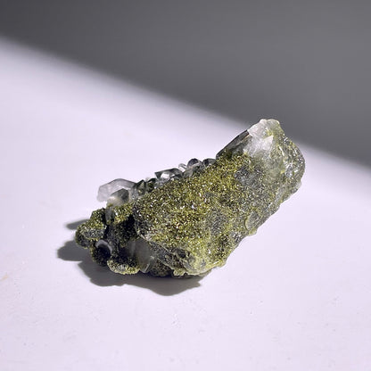 A241◇１点物◇エピドート  クラスター◇31×22×14mm◇天然石・鉱物・パワーストーン