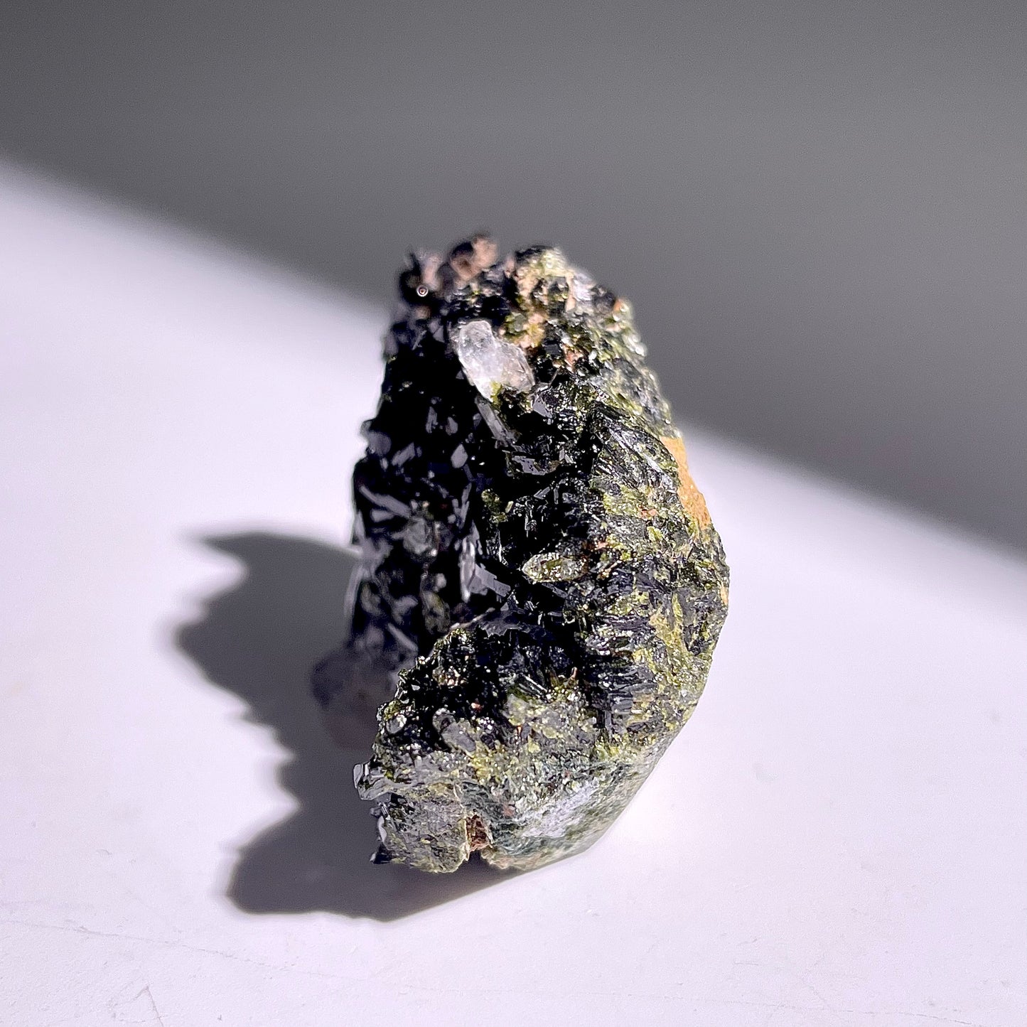 A242◇１点物◇エピドート  クラスター◇43×31×22mm◇天然石・鉱物・パワーストーン