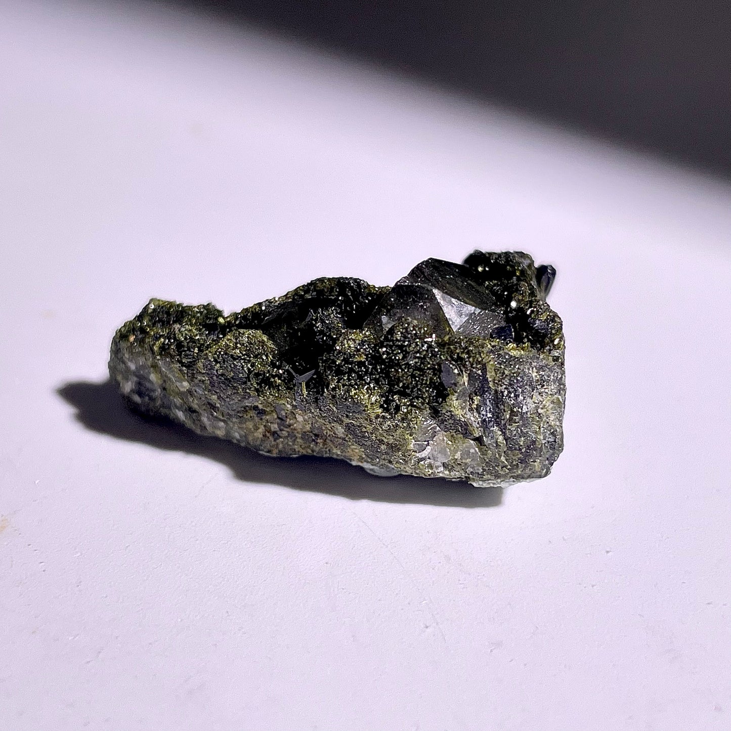 A243◇１点物◇エピドート  クラスター◇43×31×22mm◇天然石・鉱物・パワーストーン