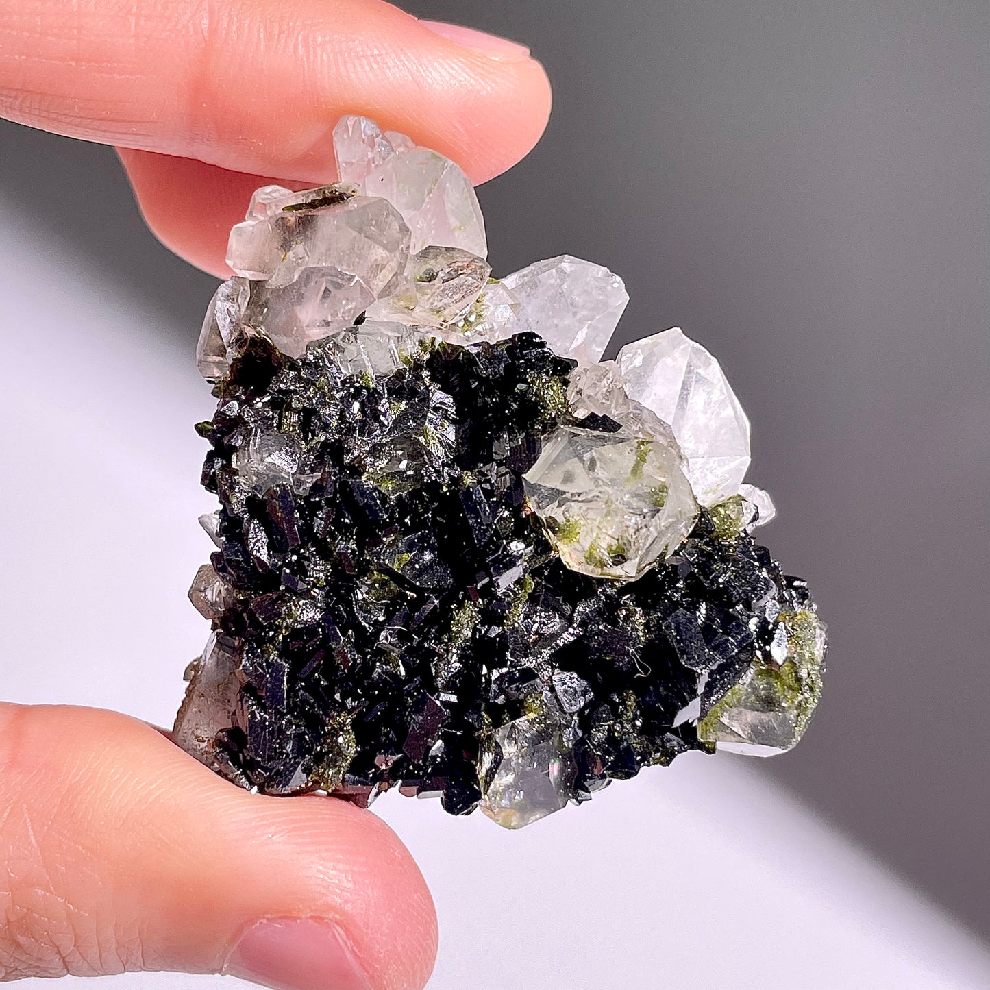 A245◇１点物◇エピドート  クラスター◇48×40×23mm◇天然石・鉱物・パワーストーン