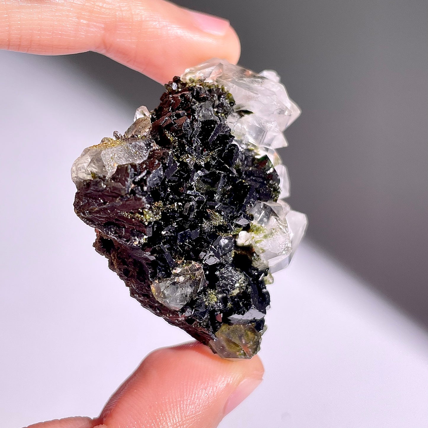 A245◇１点物◇エピドート  クラスター◇48×40×23mm◇天然石・鉱物・パワーストーン