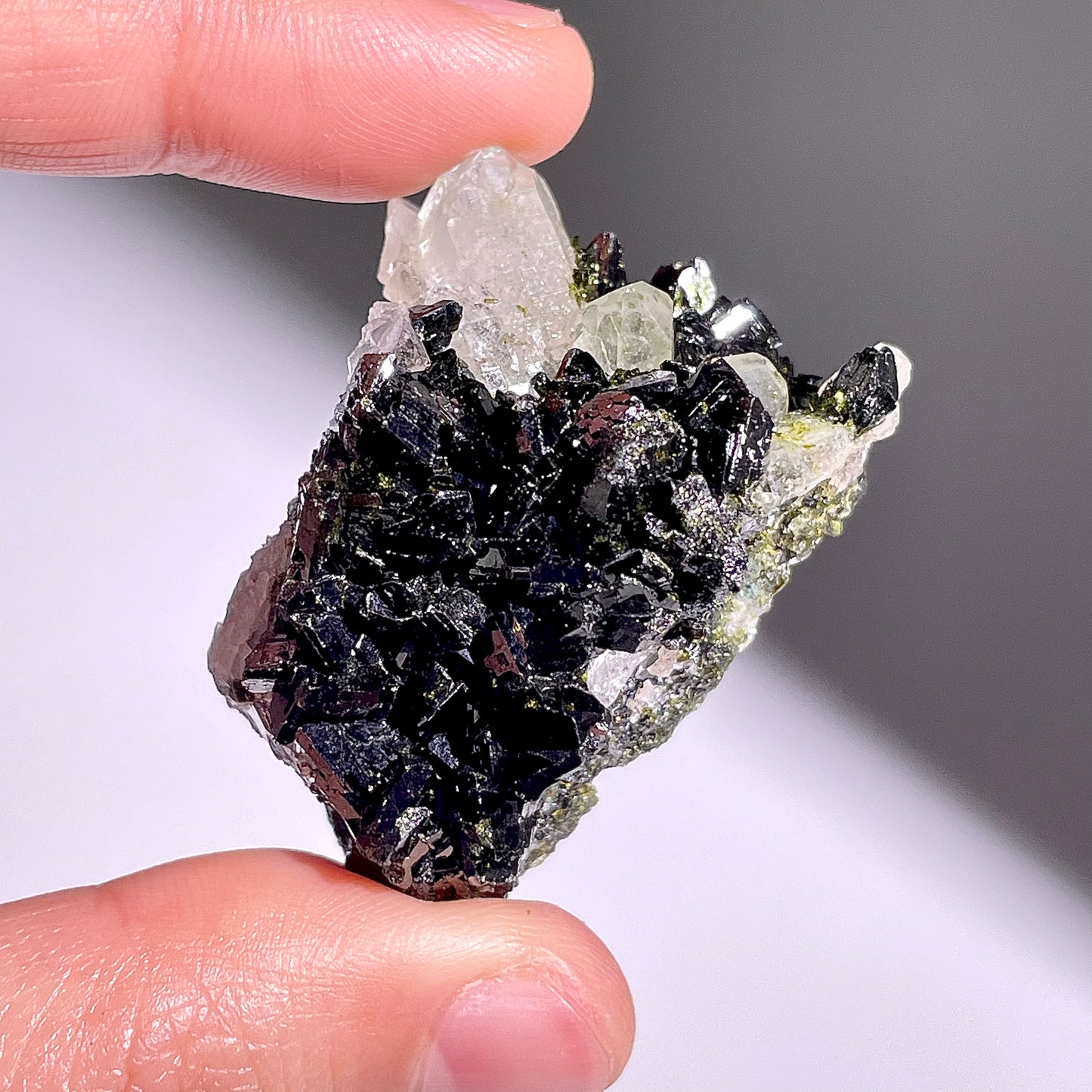 A247◇１点物◇エピドート  クラスター◇40×26×28mm◇天然石・鉱物・パワーストーン