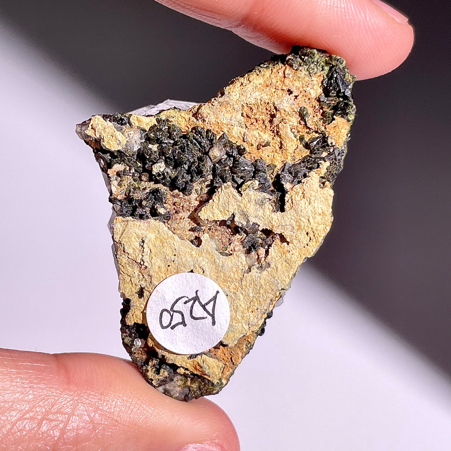 A250◇１点物◇エピドート  クラスター◇46×32×17mm◇天然石・鉱物・パワーストーン