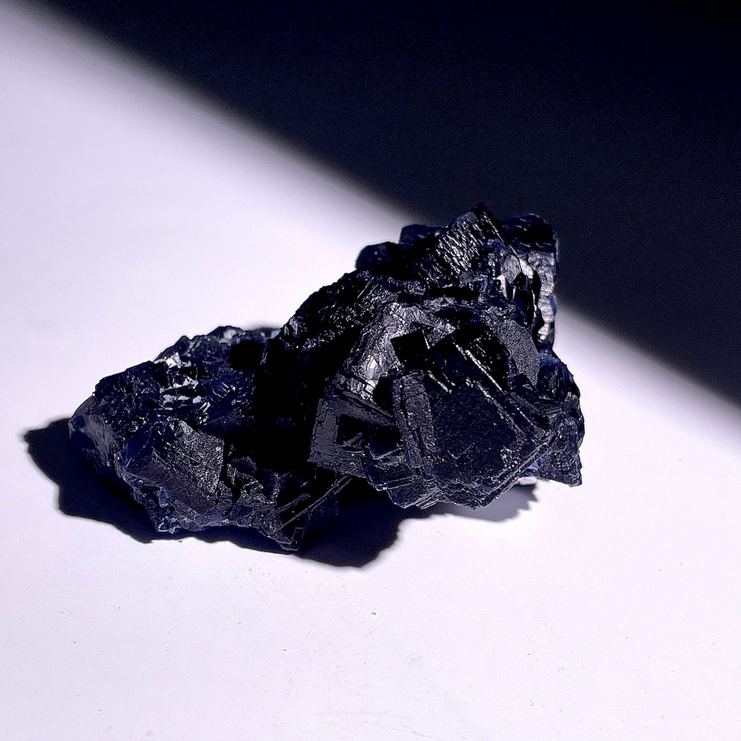 A254◇１点物◇黒蛍石◇64×51×34mm◇天然石・鉱物・パワーストーン