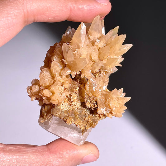 A298◇１点物◇結晶石ハナ◇66×44×36mm◇天然石・鉱物・パワーストーン