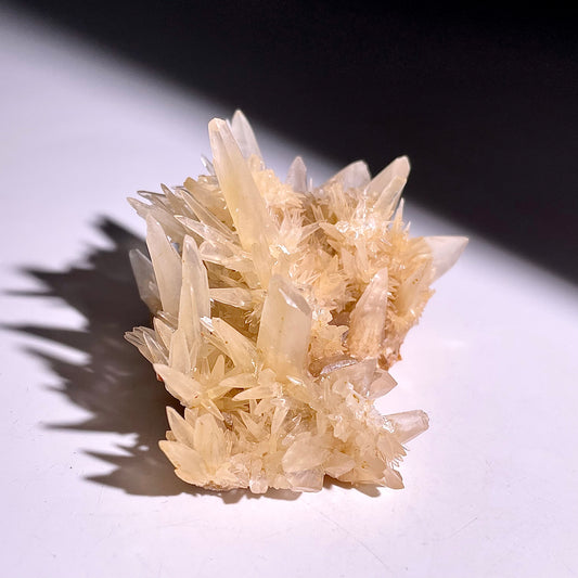 A299◇１点物◇結晶石ハナ◇65×58×47mm◇天然石・鉱物・パワーストーン