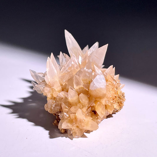 A300◇１点物◇結晶石ハナ◇70×50×43mm◇天然石・鉱物・パワーストーン