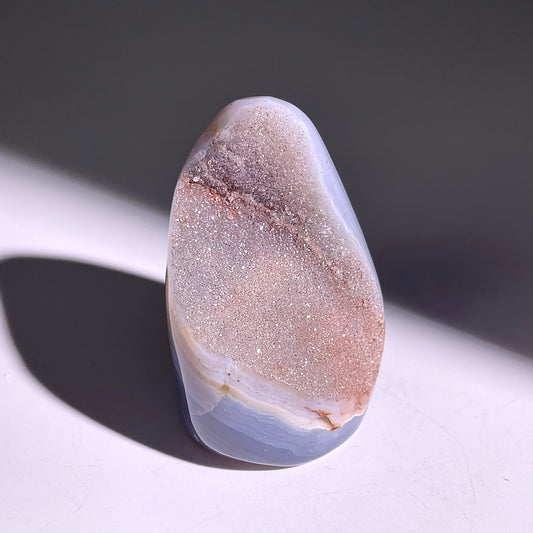 A301◇１点物◇瑪瑙  クラスター◇58×37×37mm◇天然石・鉱物・パワーストーン