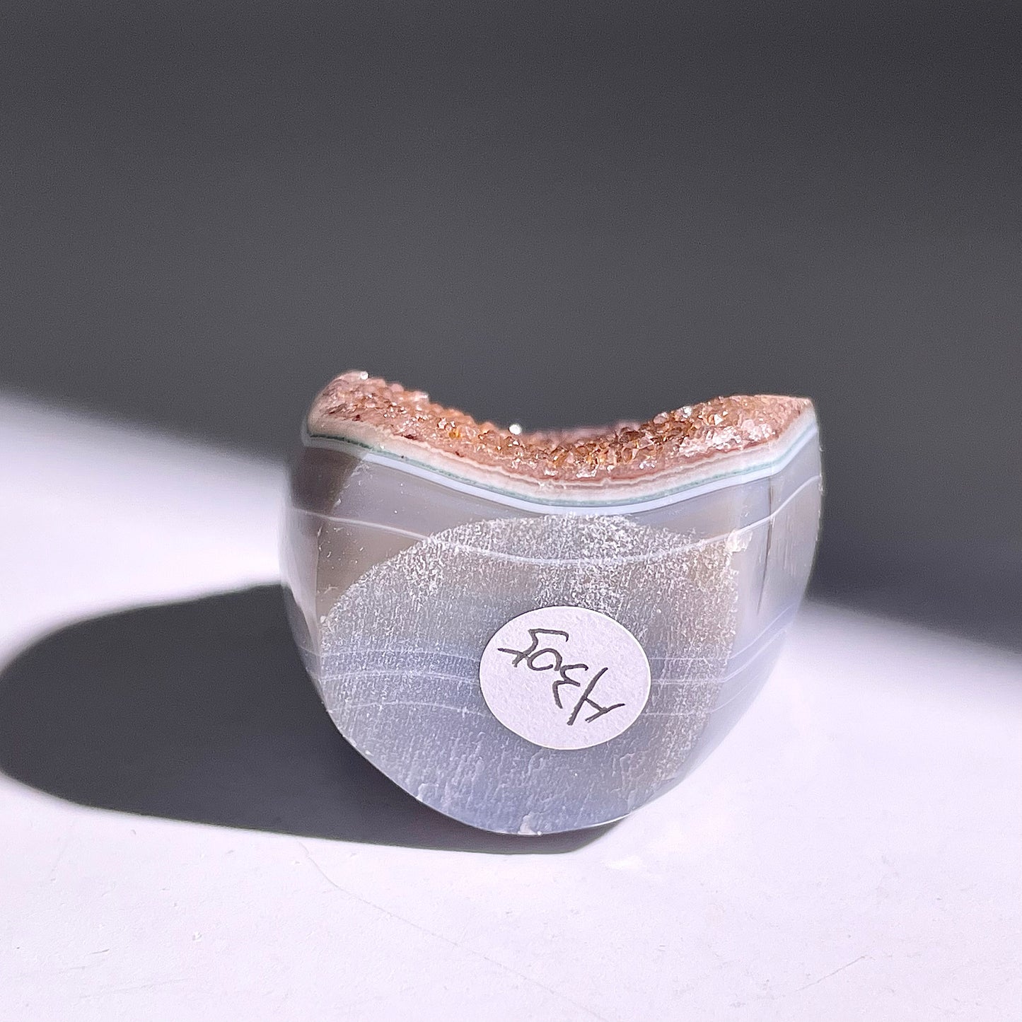 A305◇１点物◇瑪瑙  クラスター◇54×35×27mm◇天然石・鉱物・パワーストーン