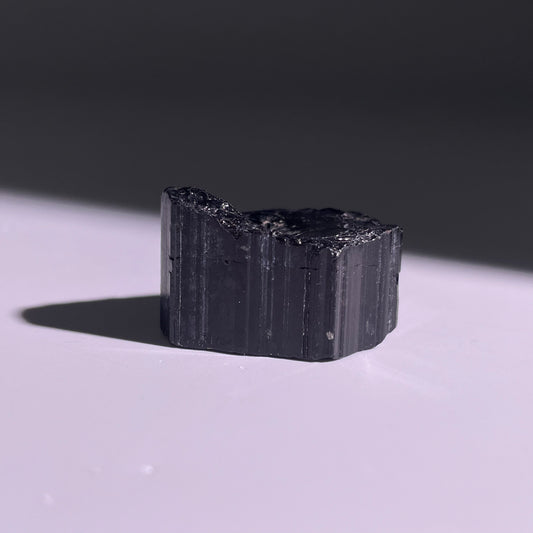 A317◇１点物◇ブラックトルマリン◇16×25×18mm◇天然石・鉱物・パワーストーン