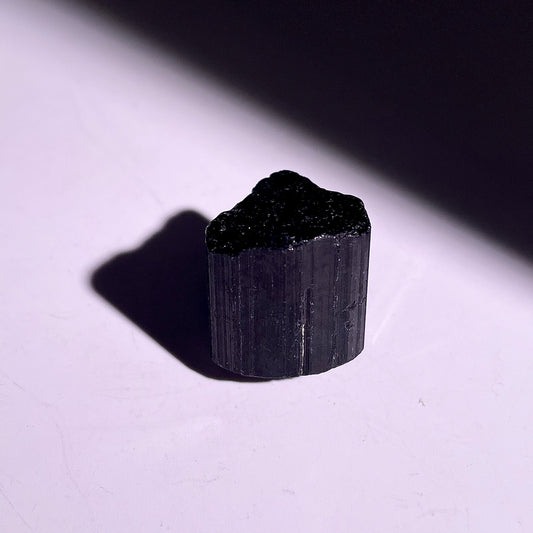 A323◇１点物◇ブラックトルマリン◇19×19×18mm◇天然石・鉱物・パワーストーン