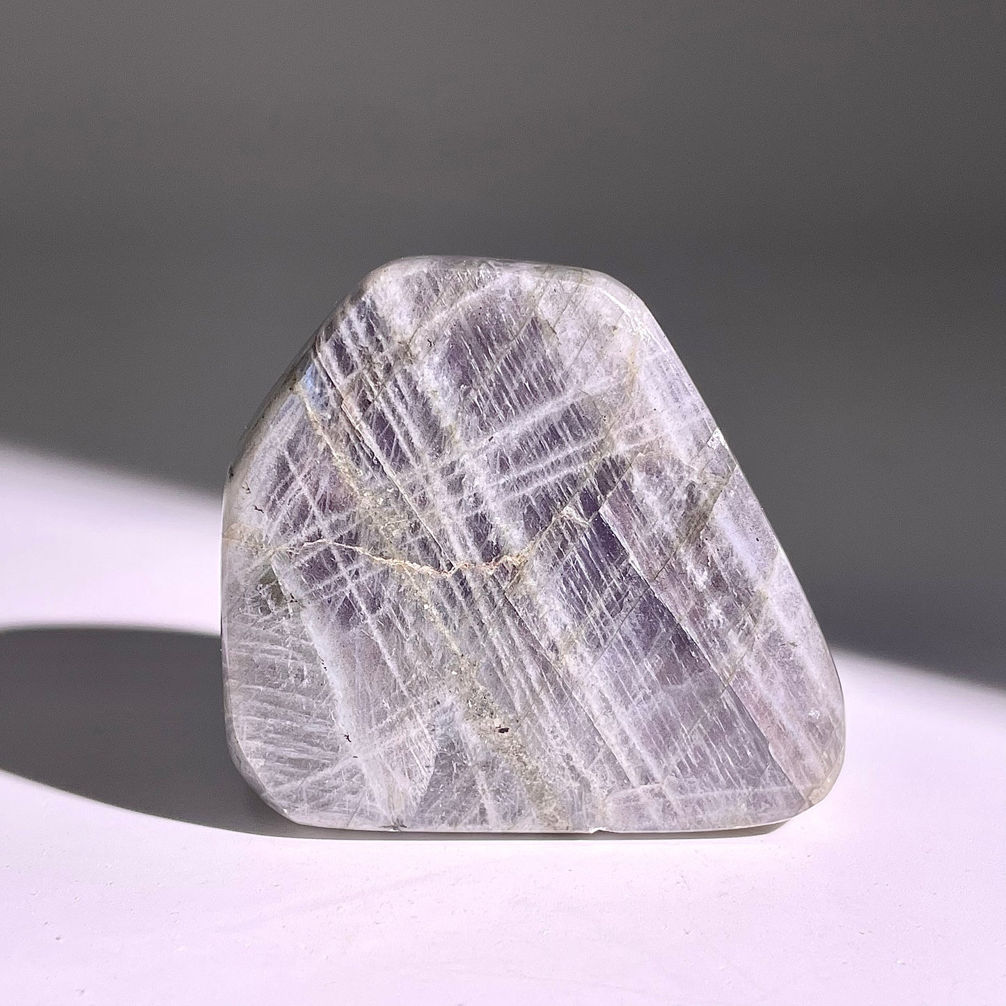 A331◇１点物◇ラブラドライト 不規則◇46×52×24mm◇天然石・鉱物・パワーストーン