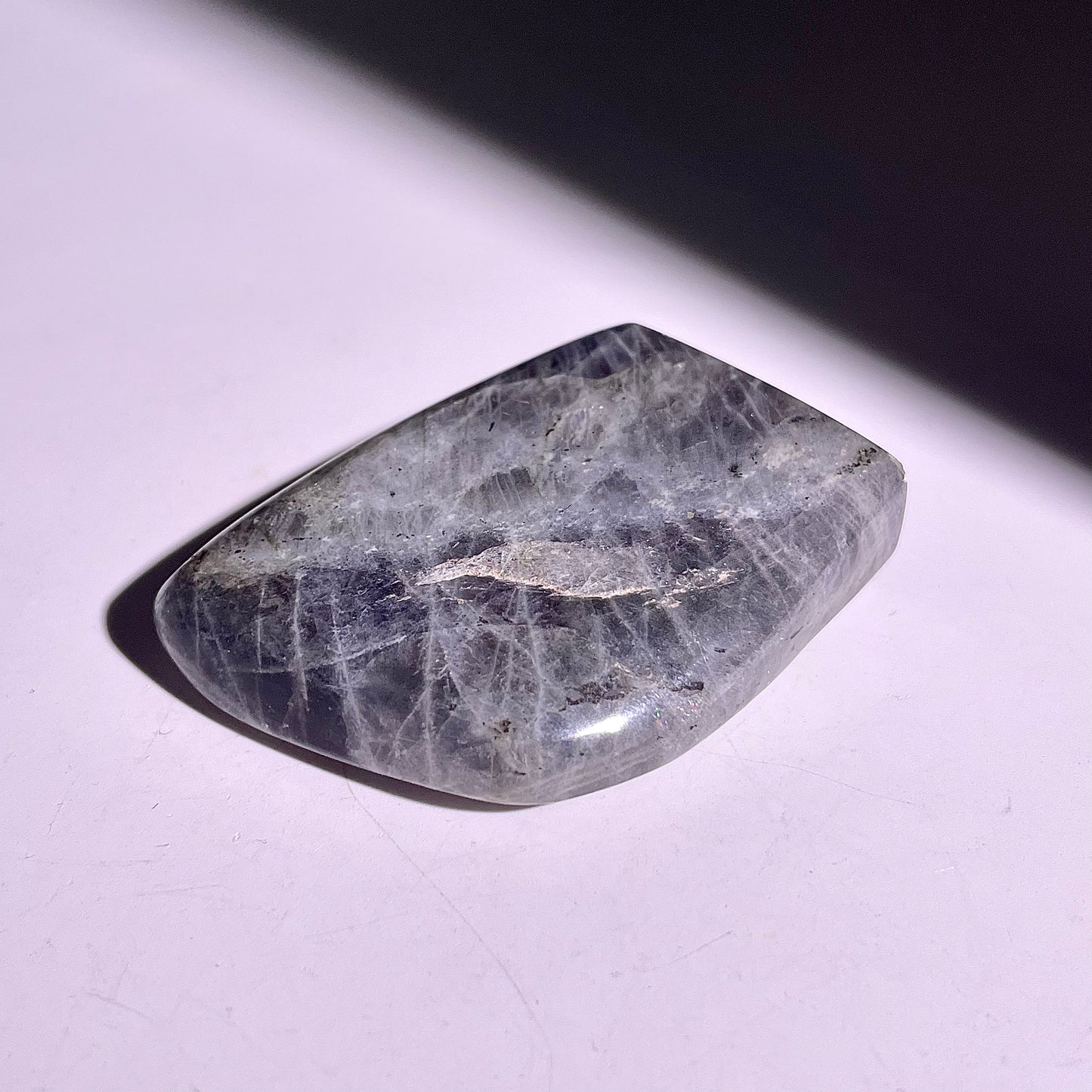 A332◇１点物◇ラブラドライト 不規則◇54×42×16mm◇天然石・鉱物・パワーストーン