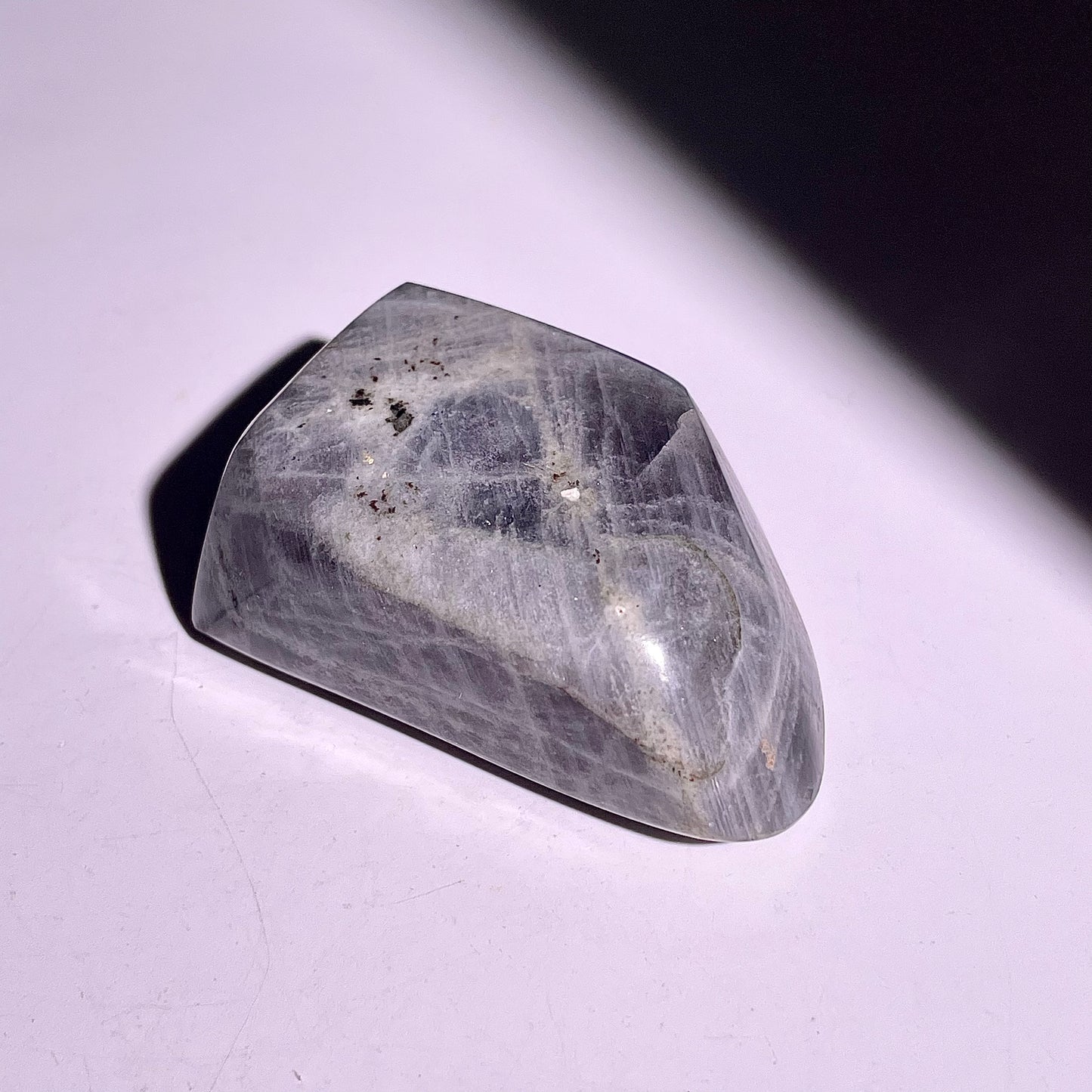 A335◇１点物◇ラブラドライト 不規則◇58×36×20mm◇天然石・鉱物・パワーストーン