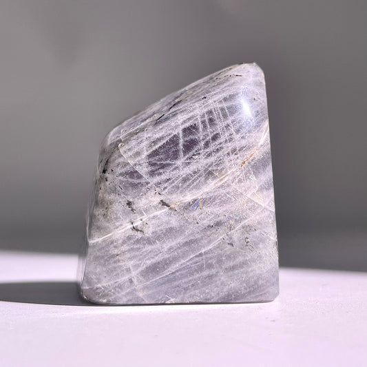 A337◇１点物◇ラブラドライト 不規則◇45×41×28mm◇天然石・鉱物・パワーストーン