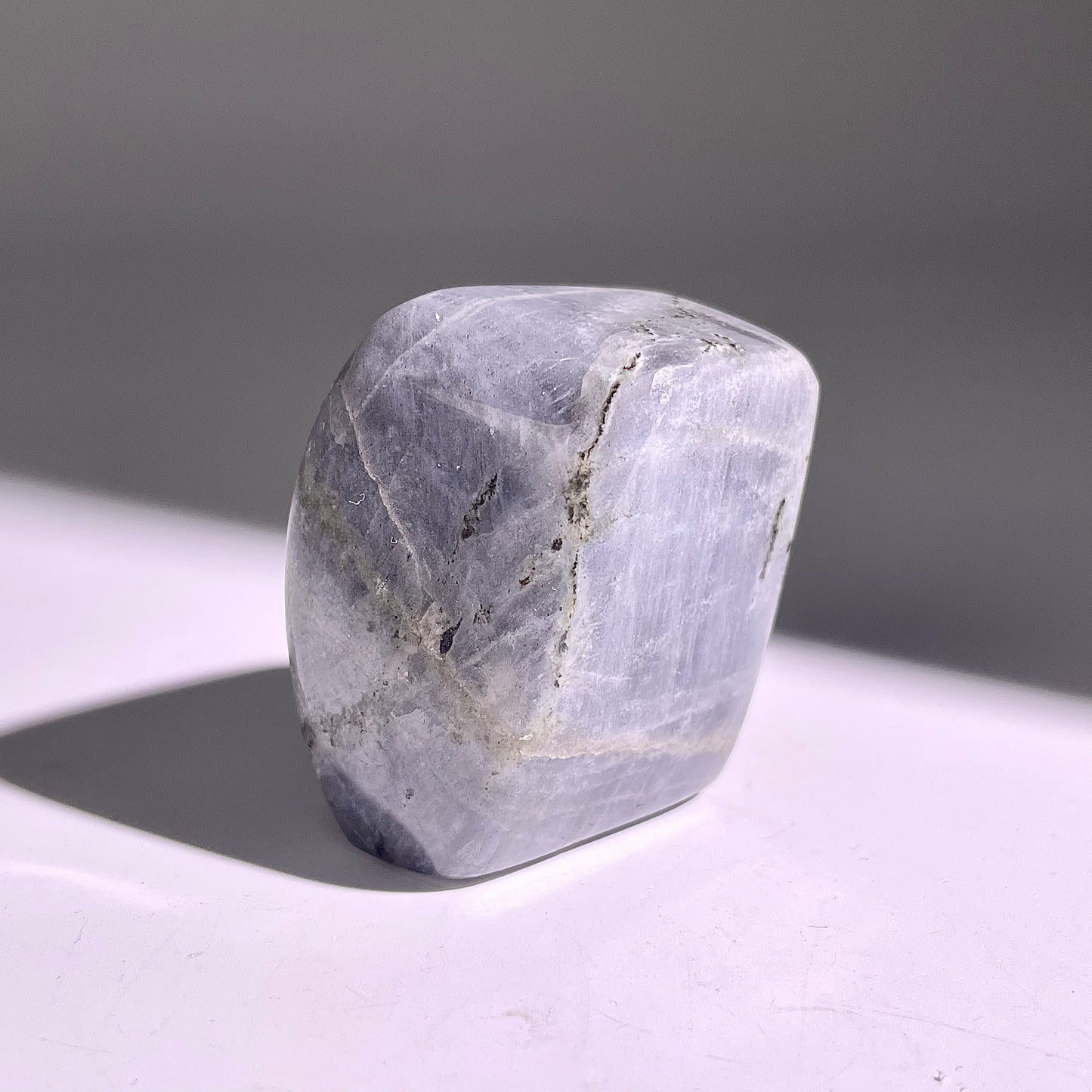 A359◇１点物◇ラブラドライト 原石◇46×40×29mm◇天然石・鉱物・パワーストーン