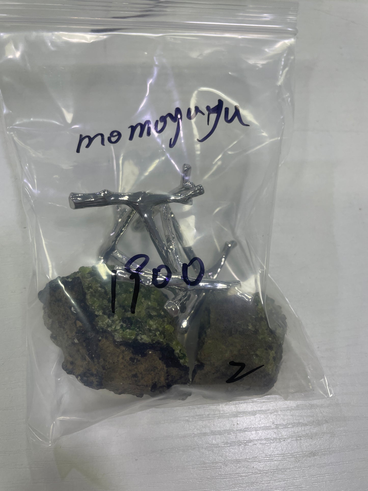 80-momoyuyu様